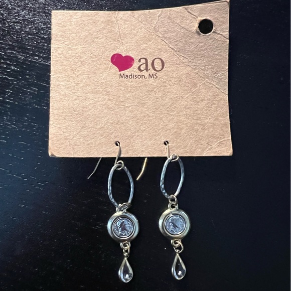 Handmade Jewelry - Love ao Gold Dangle Earrings